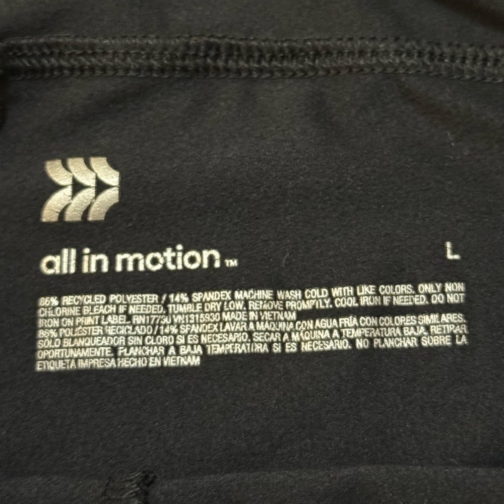 All in Motion Target black pocket elastic waistband shorts women’s size large - Picture 5 of 6